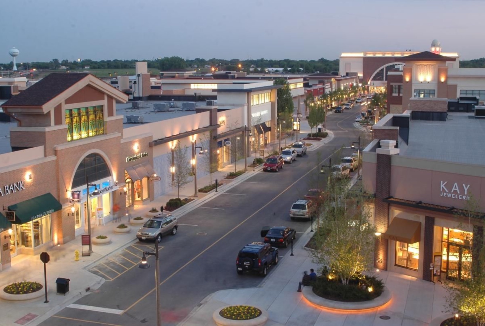The Promenade Bolingbrook shopping district